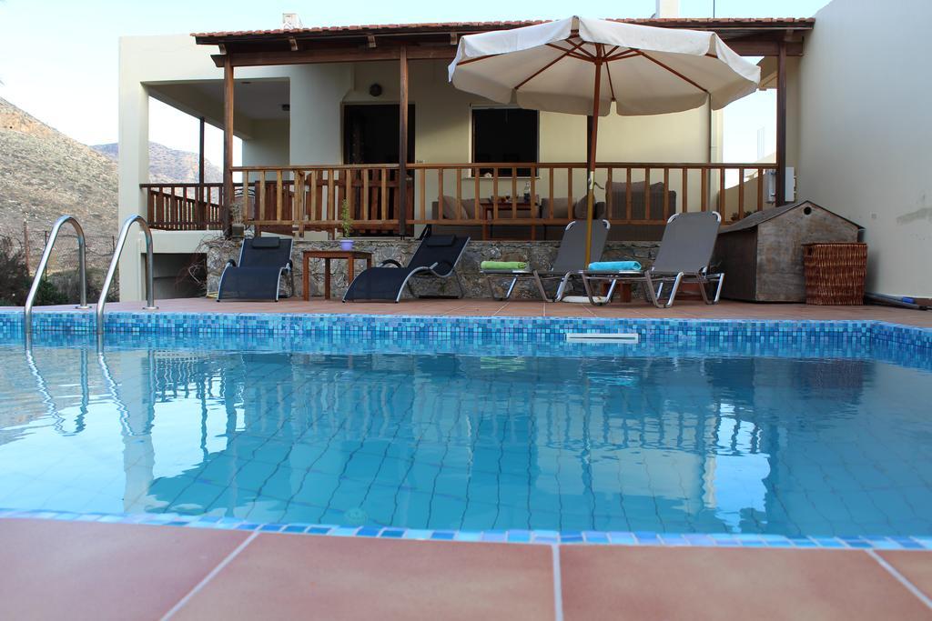 Stavrós Felia Villa מראה חיצוני תמונה
