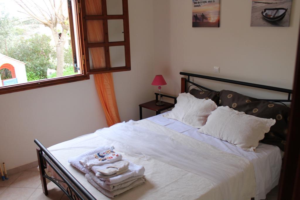 Stavrós Felia Villa מראה חיצוני תמונה