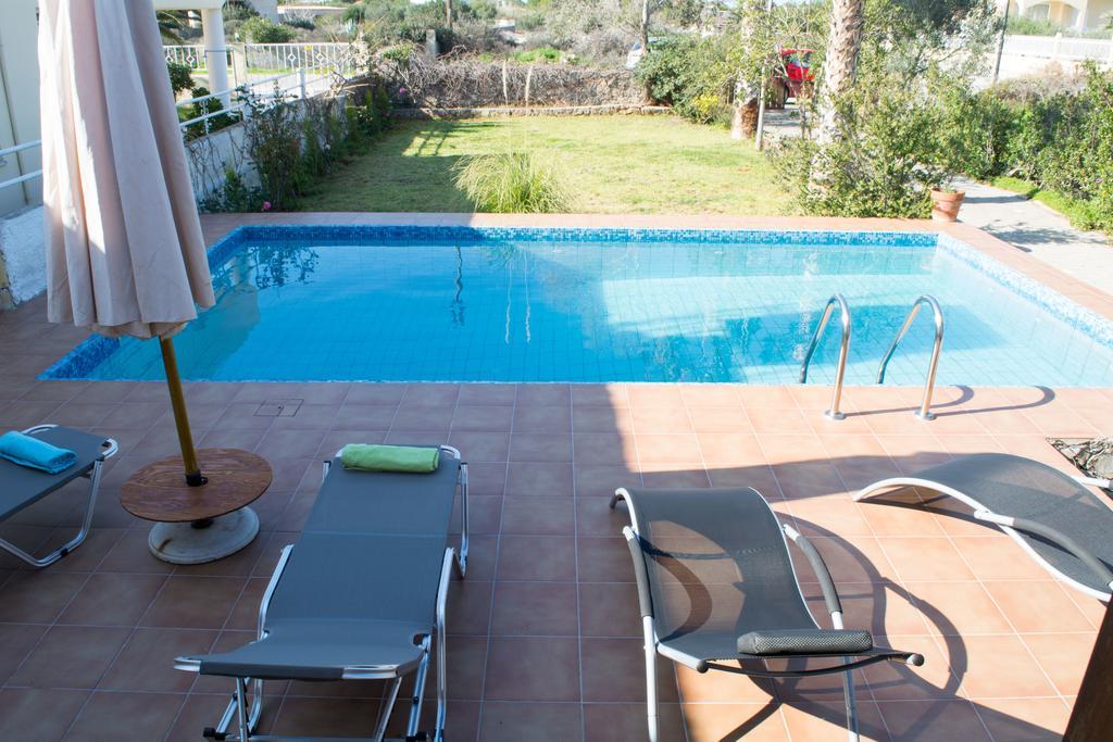 Stavrós Felia Villa מראה חיצוני תמונה